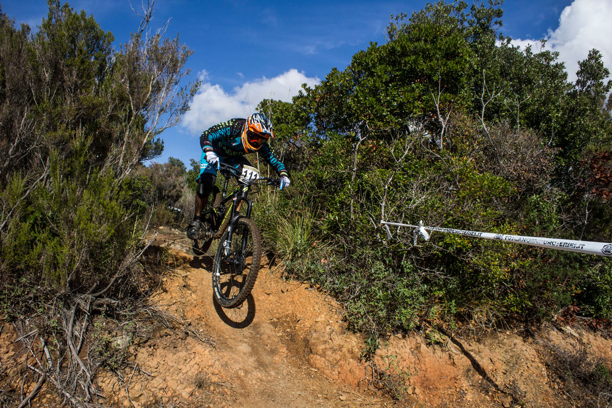 Tosanoenduro serie round 6 21 low